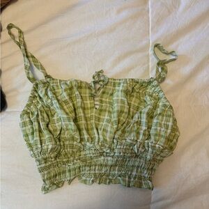 Green & white plad crop top